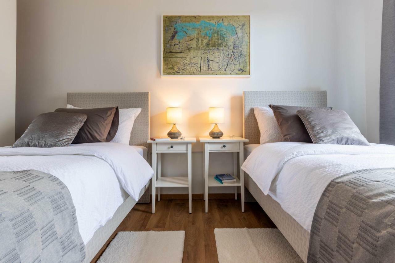 Hendrix Bridge Apartment 2 ザグレブ エクステリア 写真
