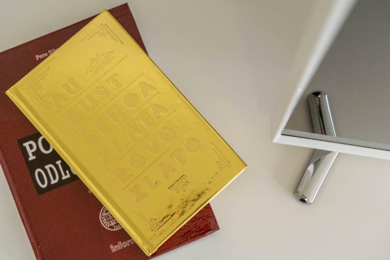 Hendrix Bridge Apartment 2 ザグレブ エクステリア 写真
